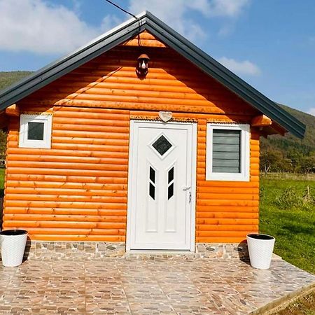 Apartman Visoko-Oaza Mira Eksteriør billede